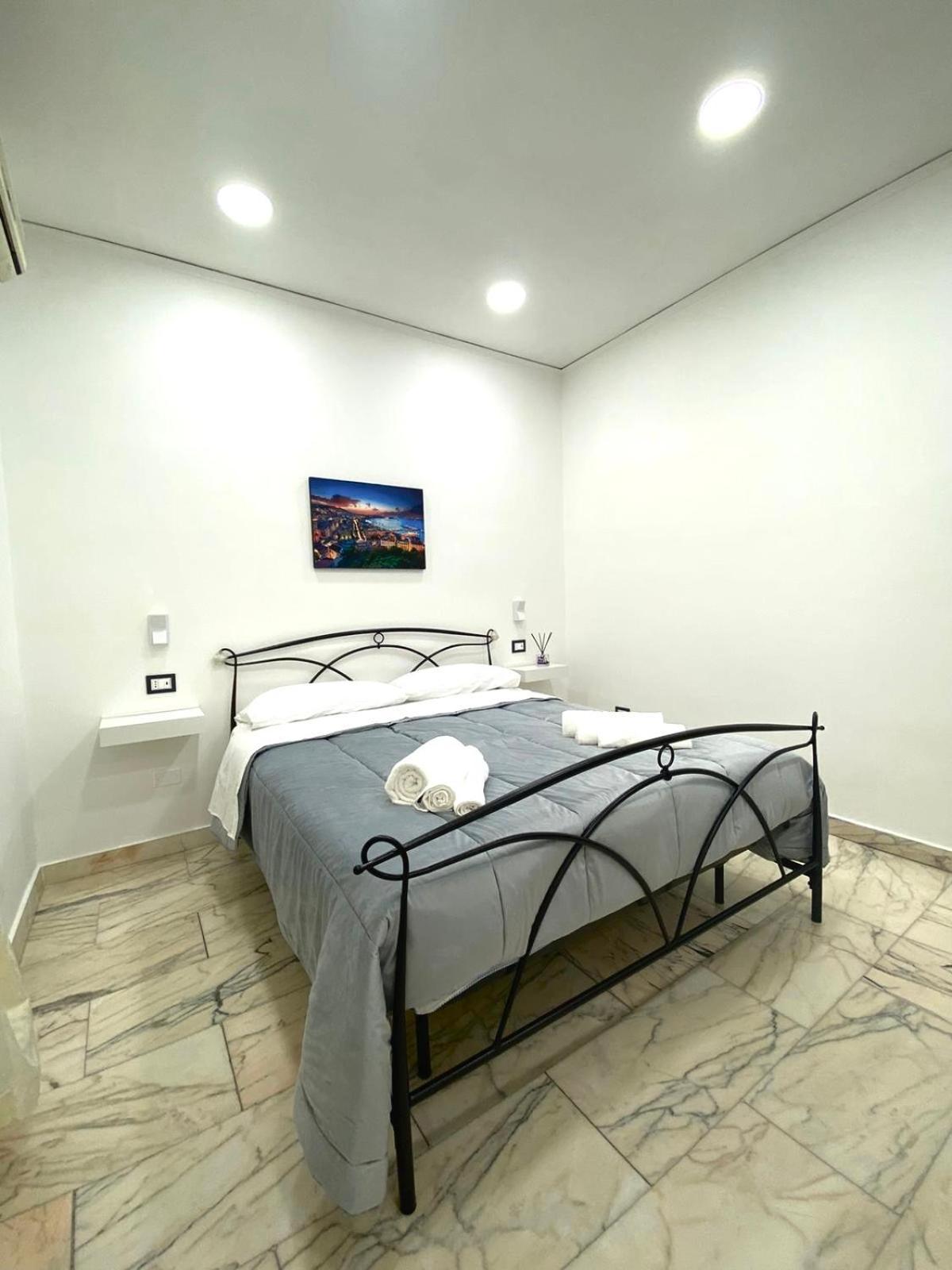 Castellano Apartment Napoli Exterior foto